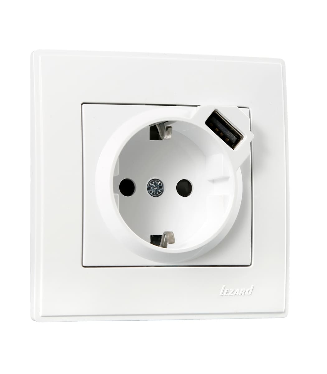 rozetka-odinarnaya-s-zazemleniemusb-lezard-lesya-belaya-705-0202-181 Розетка одинарная с заземлением+USB LEZARD LESYA Белая 705-0202-181 — изображение 1